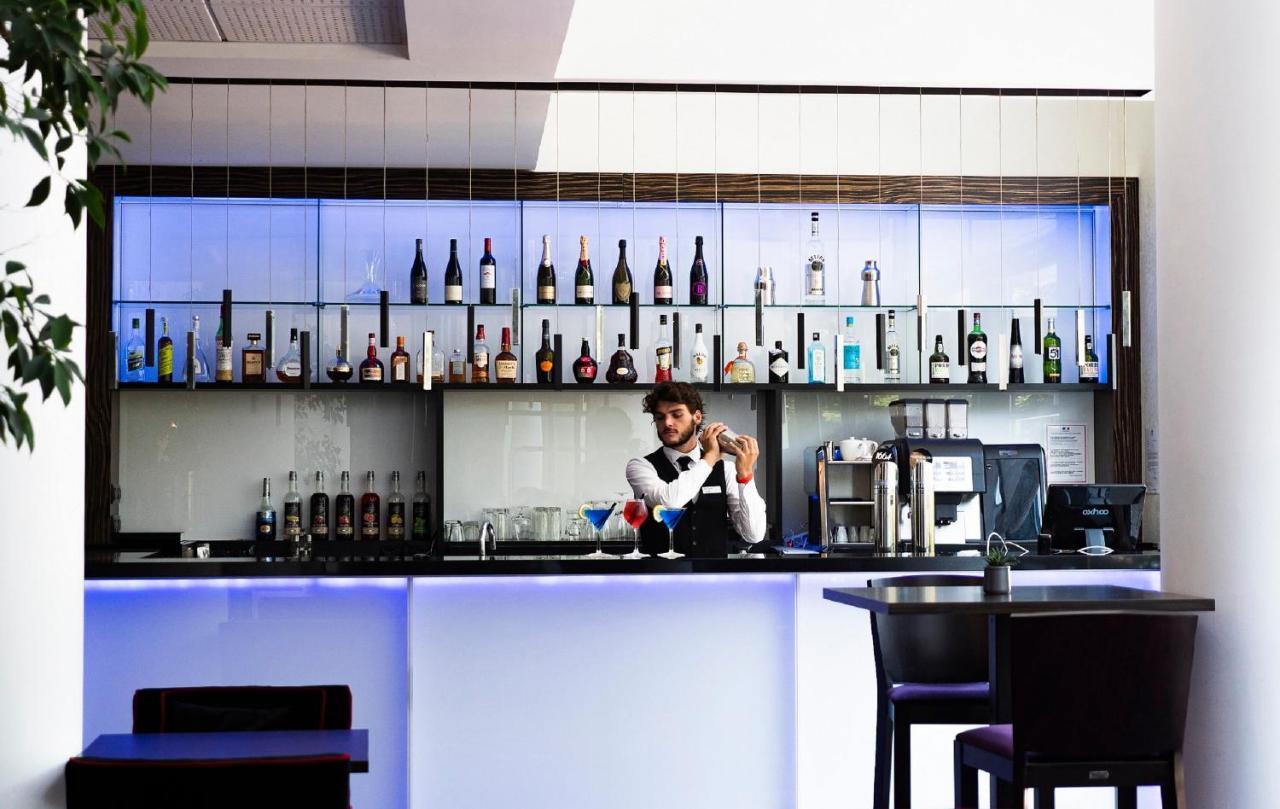 Radisson Blu Hotel, Μονπελιέ Εξωτερικό φωτογραφία